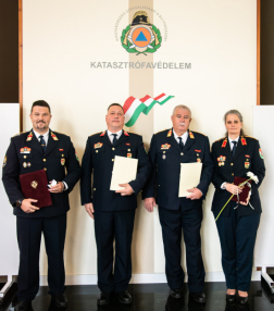 Elismerések október 23-a alkalmából