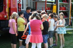 	A legtöbb pályázatot benyújtott iskola tanulói örülhettek a tűzoltóknak
